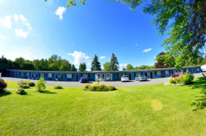  Skaneateles Inn on 20  Оберн